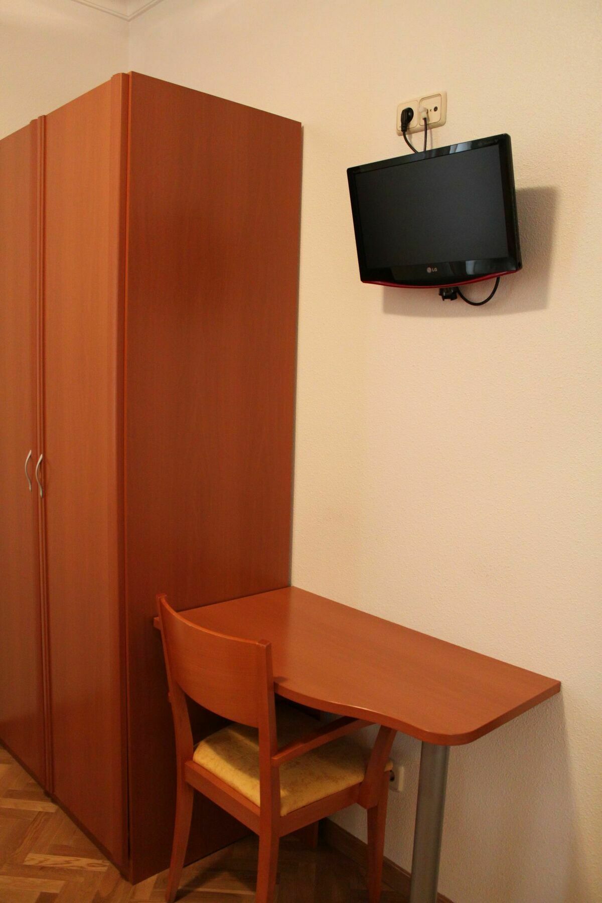 Hostal Luis XV Мадрид Экстерьер фото