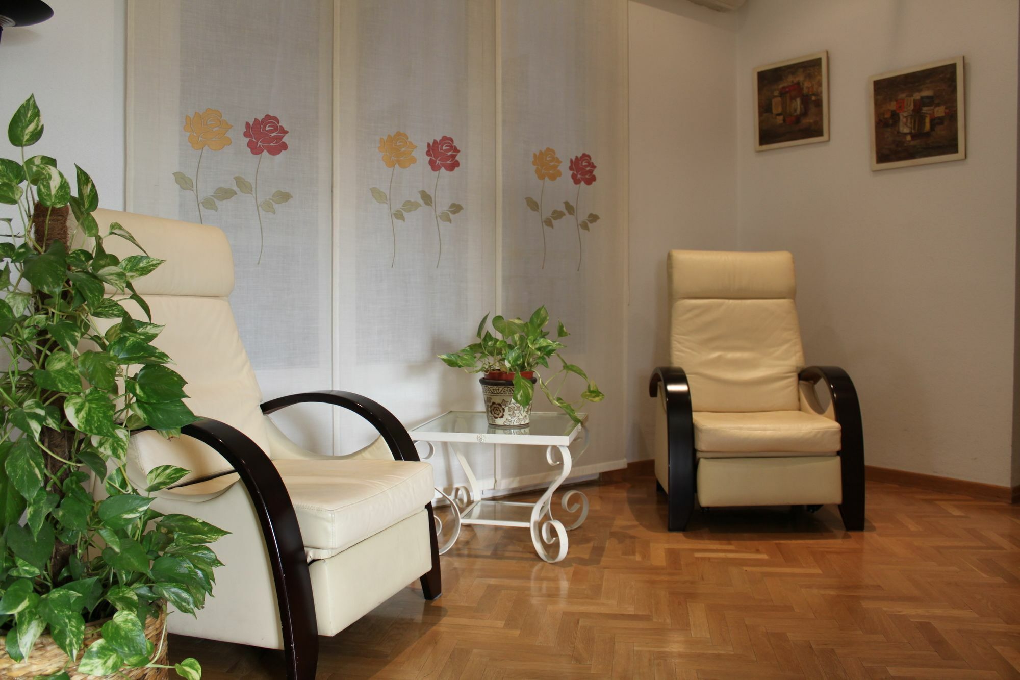 Hostal Luis XV Мадрид Экстерьер фото